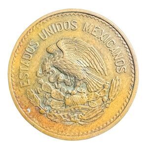 20 Centavos Type 1 National Emblem 1946 Bronze KM 439